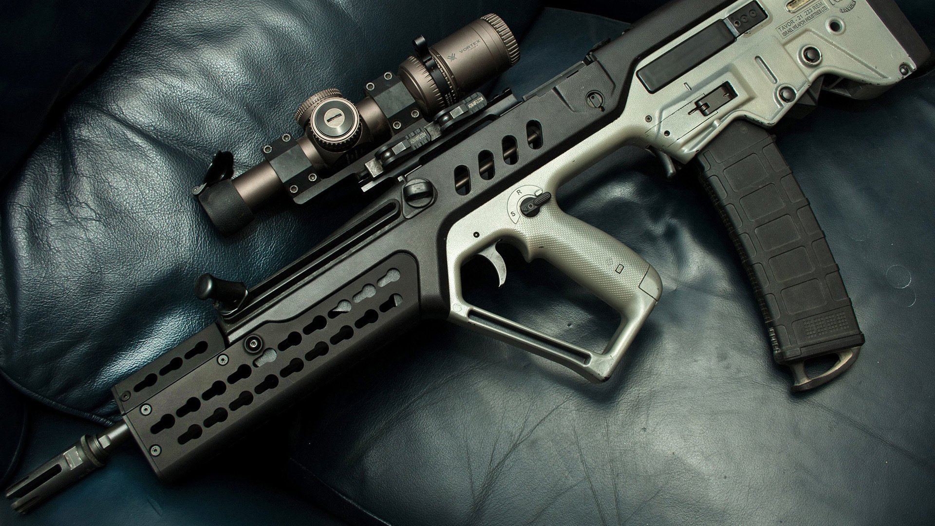 开云官网在线-赛场风采：运动员的舞台表现和风采展示，运动员表演